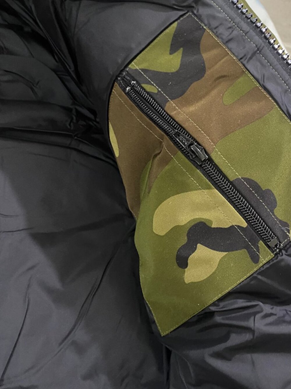 Canada Goose Camouflage Print Hooded Down Jacket - Picture 7 of 12